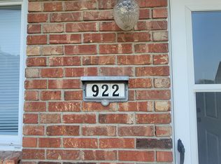 922 E Illinois St, New Baden, IL 62265
