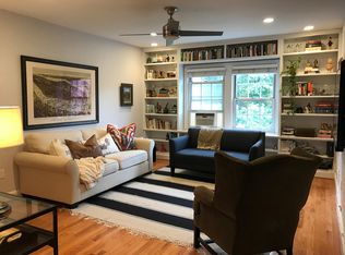 2802 Devonshire Pl NW APT 305, Washington, DC 20008