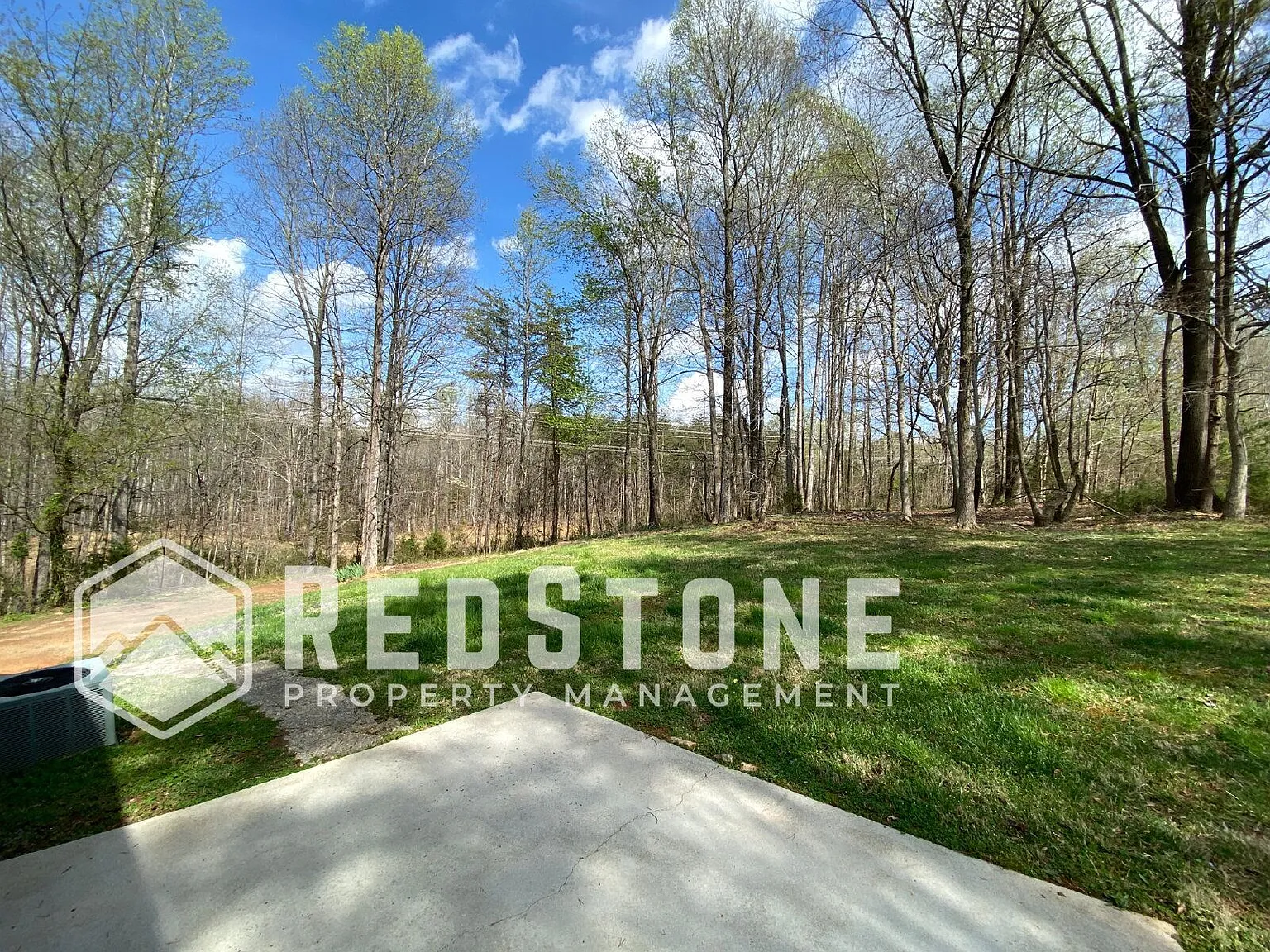 3 bed, 2.0 bath, $1,700 — Photo 2