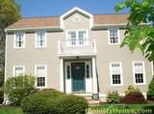 12 Millbrook Dr, Rockland, MA 02370