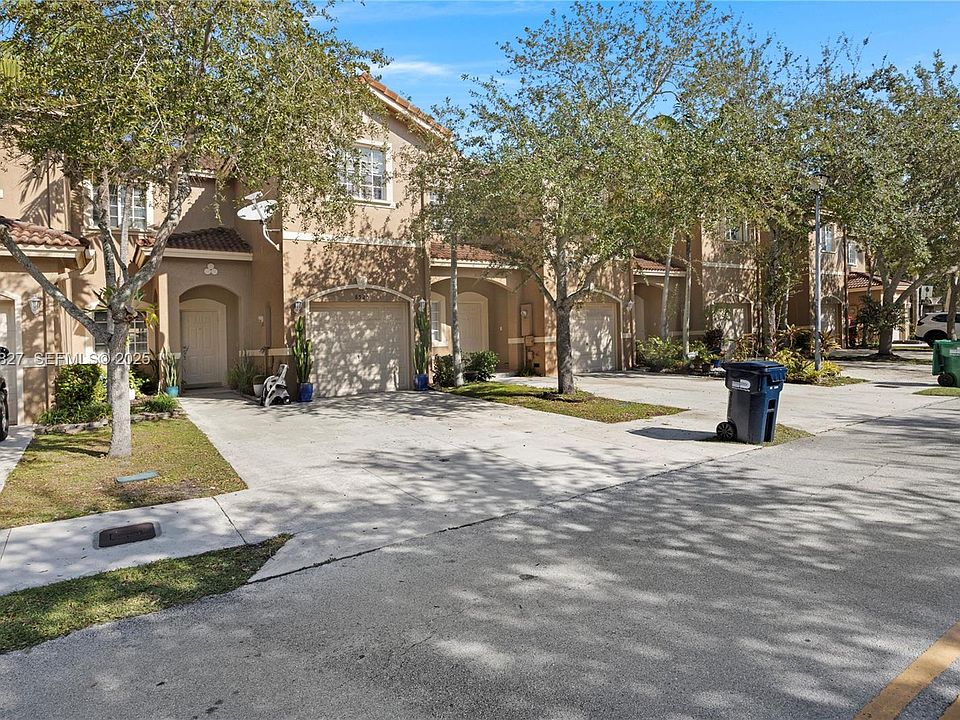1st image of 8525 SW 214th Ter