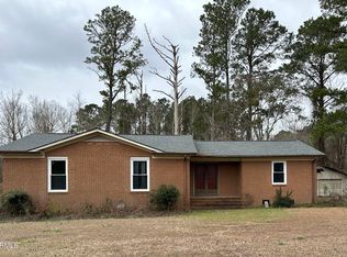 6971 Gum Branch Rd, Richlands, NC 28574