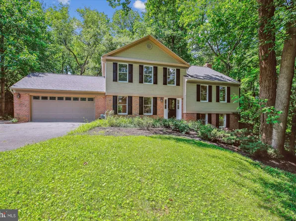 9314 Edgewood Ct, Gaithersburg, MD 20877