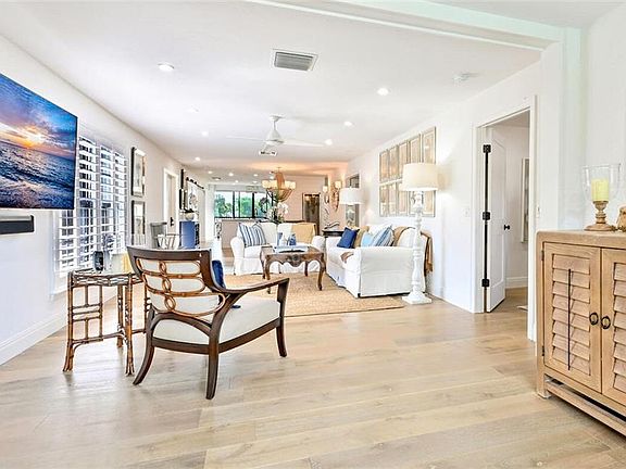 5th image of 3105 Riviera Dr #A-201