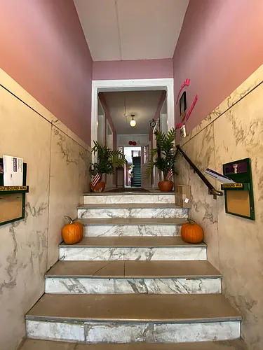 The Victoria Apartments Photo 1