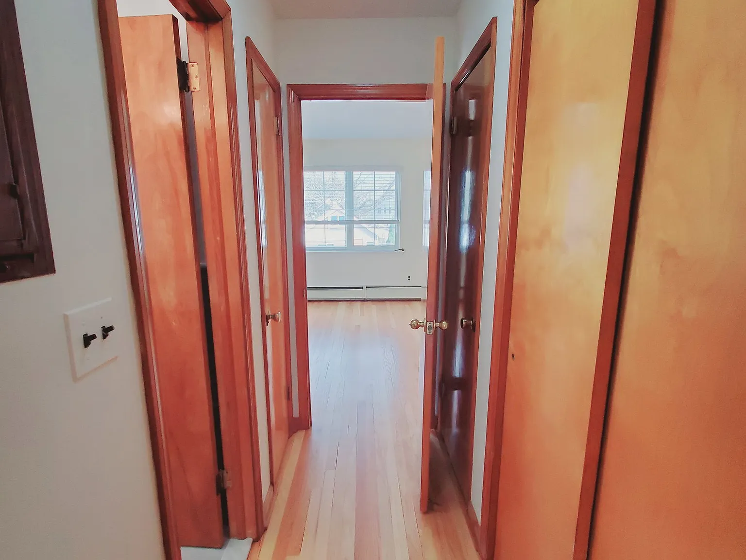 1 bed, 1.0 bath, 750 sqft, $2,300 — Photo 4
