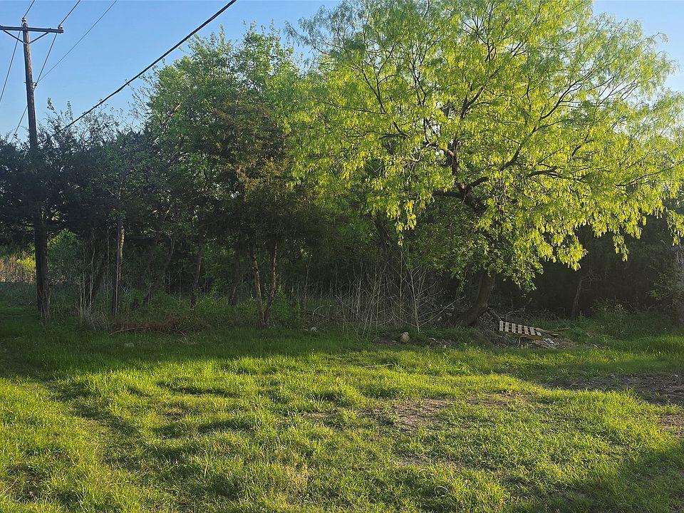 1st image of 617 SE 4th St