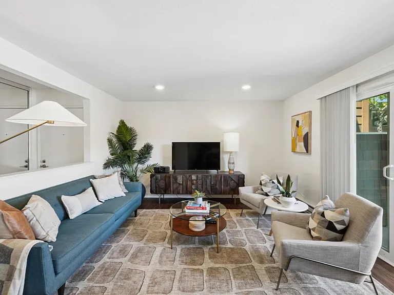 Peartree Apartments — Photo 35