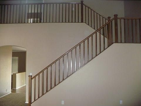 3rd image of 1577 E Jahns Dr