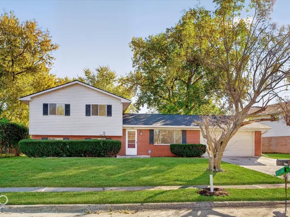 2733 Mercury Ct, Indianapolis, IN 46229