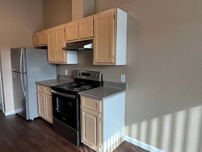 Vista Pointe Apartments in South Salem Oregon Comfortable Living Near Shopping and I5 — Photo 46