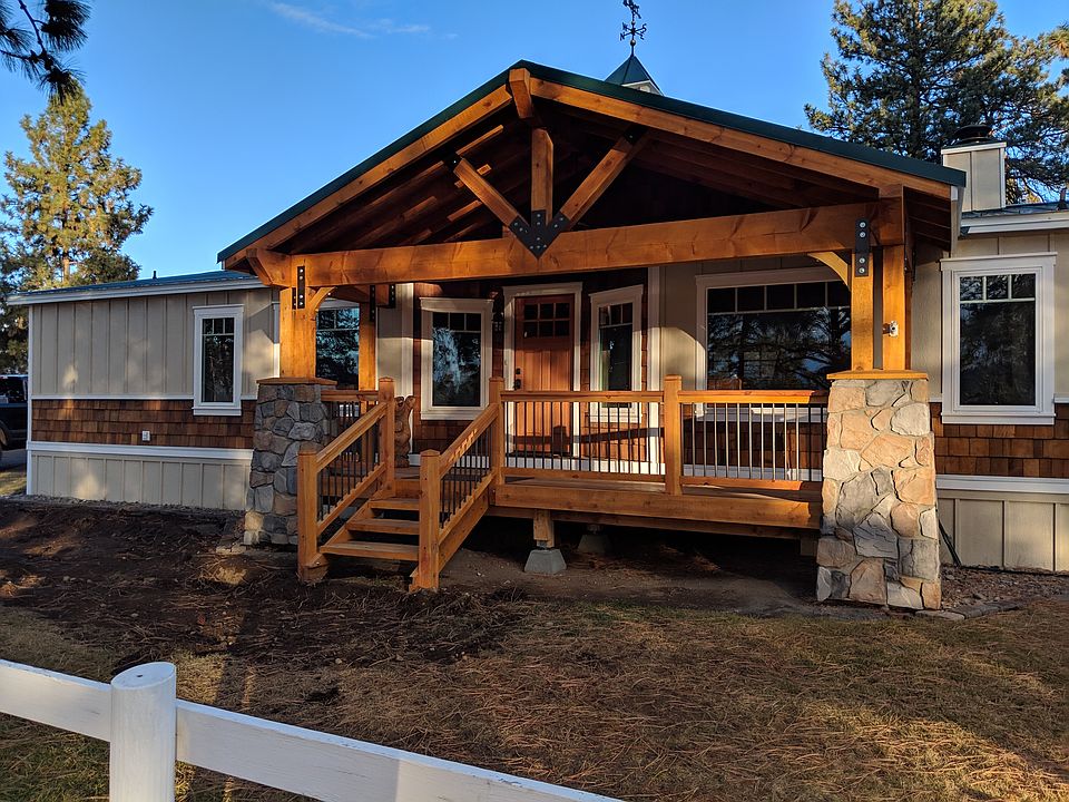 New timber framed entry