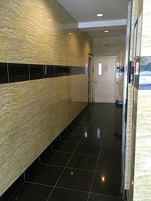 Rented by 18 REALTY | media 7