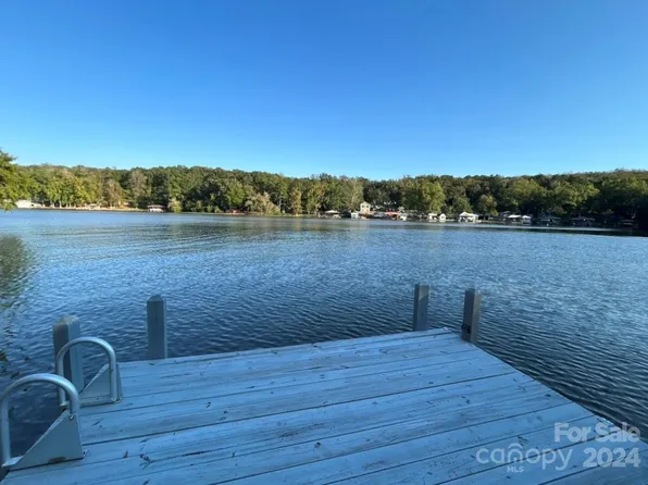 190 Nicks Rd, Norwood, NC 28128