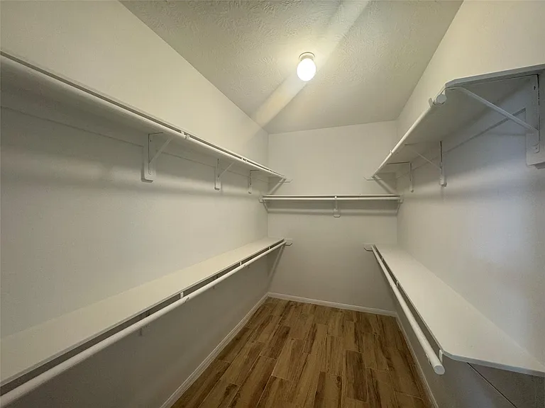 8107 Gran Villa Dr — Photo 26