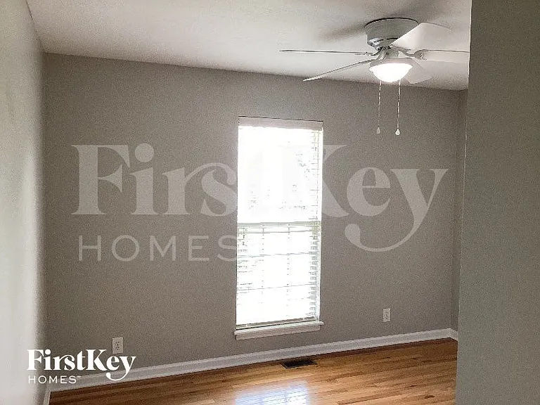 1362 Archer Pl — Photo 7