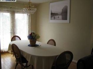 1994 Galbreth Rd, Pinole, CA 94564