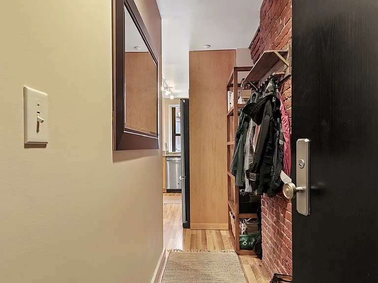 101 Broad St #4G — Photo 13