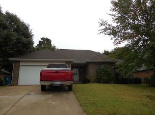 3664 S Western Ave, Springfield, MO 65807