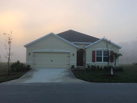 3rd image of 2145 Harwick Cir SW