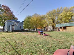 800 A Ave, Armstrong, IA 50514