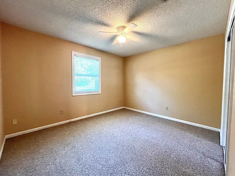 2475 Sunburst Pl — Photo 30