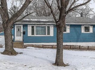 107 E Clark St, Hiawatha, IA 52233