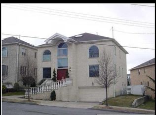 7 Washington Ave, Staten Island, NY 10314