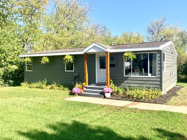 105 Odgers St, Crystal Falls, MI 49920