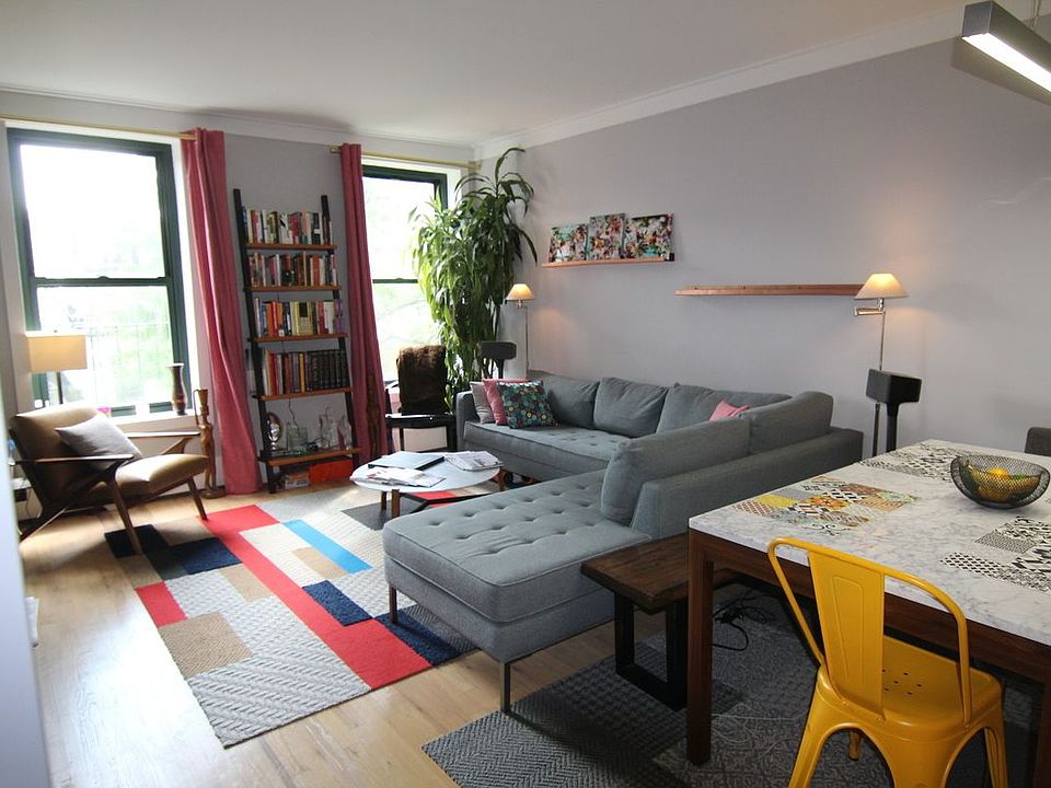 1st image of 352 W 117th St APT 4C