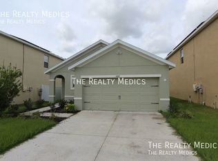 11018 Leland Groves Dr, Riverview, FL 33579