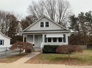 1970 Cranston St, Cranston, RI 02920