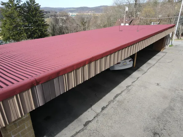 333 Manown St, Monessen, PA 15062