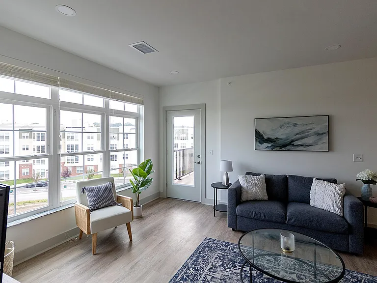 DeLaet's Landing - 99 New Broadway — Photo 18