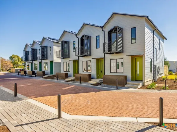 102 Lively Ln #B, San Marcos, TX 78666