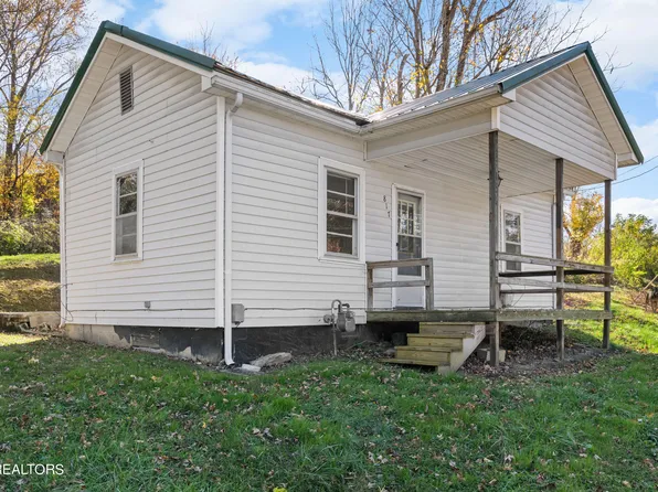 817 Main St, Jacksboro, TN 37757