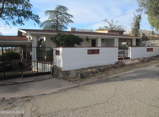 131 N Summit Ave, Nogales, AZ 85621