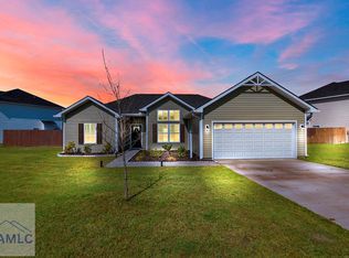 401 Rutledge Dr, Hinesville, GA 31313