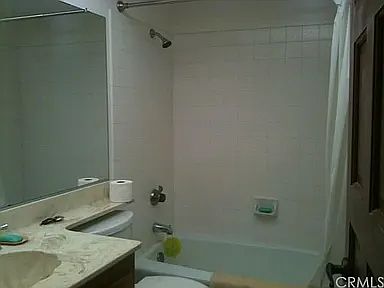1st image of 16033 Evergreen Ln