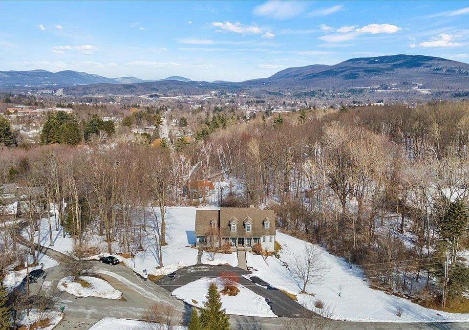 197 Meadowbrook Drive, Bennington, VT 05201 Zillow