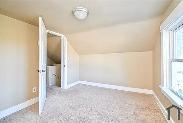 962 Hawthorne Ave #2 — Photo 33