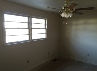 6210 Maywick Rd, Louisville, KY 40272