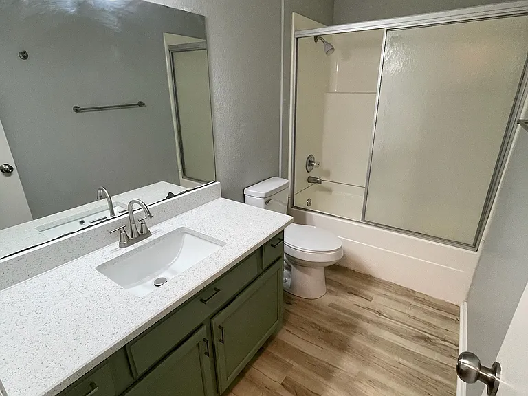 11711 N Francis Ave #11711 — Photo 9