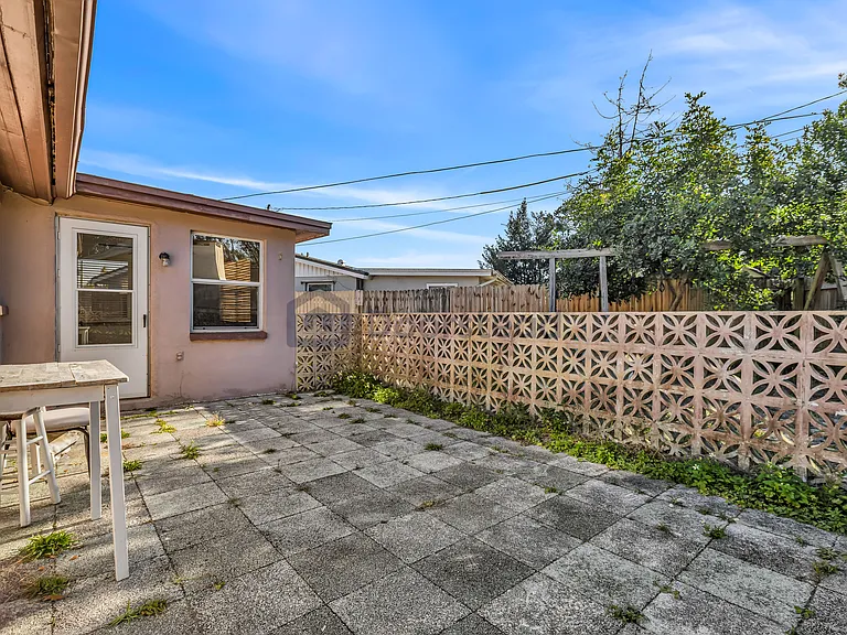 5108 Sandalwood Dr — Photo 29