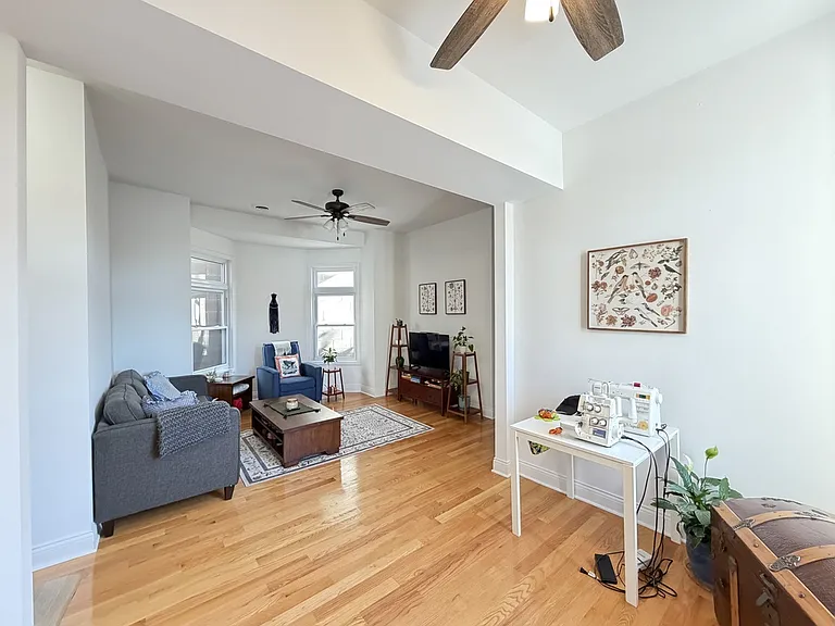 3512 N Halsted St #3R — Photo 9