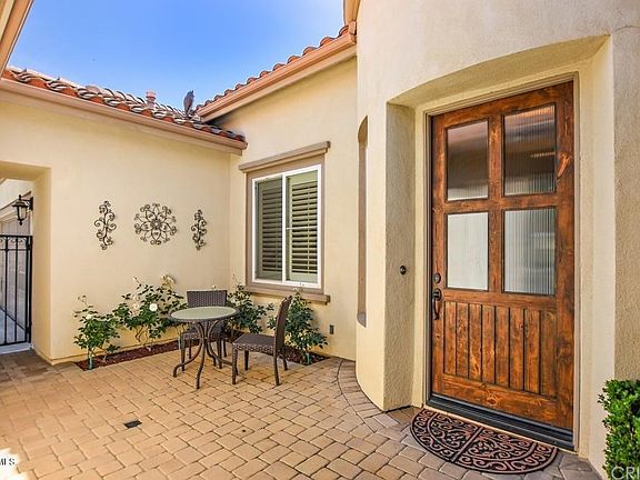 4th image of 3236 Willow Canyon St