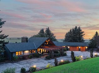 188 E Artists View Way, Rocky View County, AB T3Z3N1