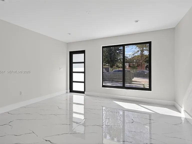 53 NW 68th St — Photo 2