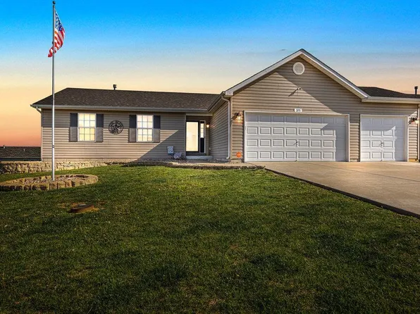 311 Falcons Way, Wright City, MO 63390