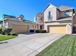 9634 Hawkes Bay Way, Elk Grove, CA 95757